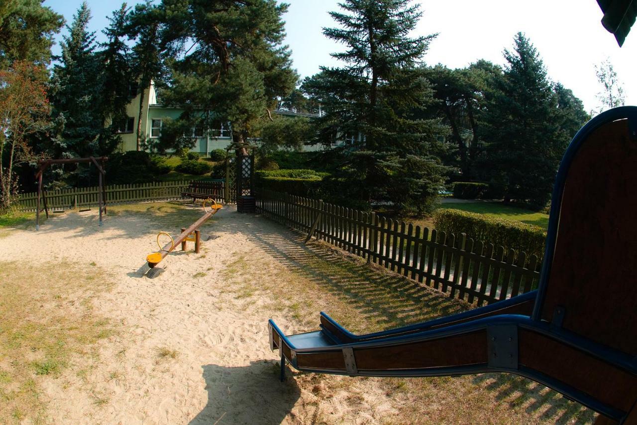 Lesny Osrodek Szkoleniowy W Puszczykowie Puszczykowo Ngoại thất bức ảnh