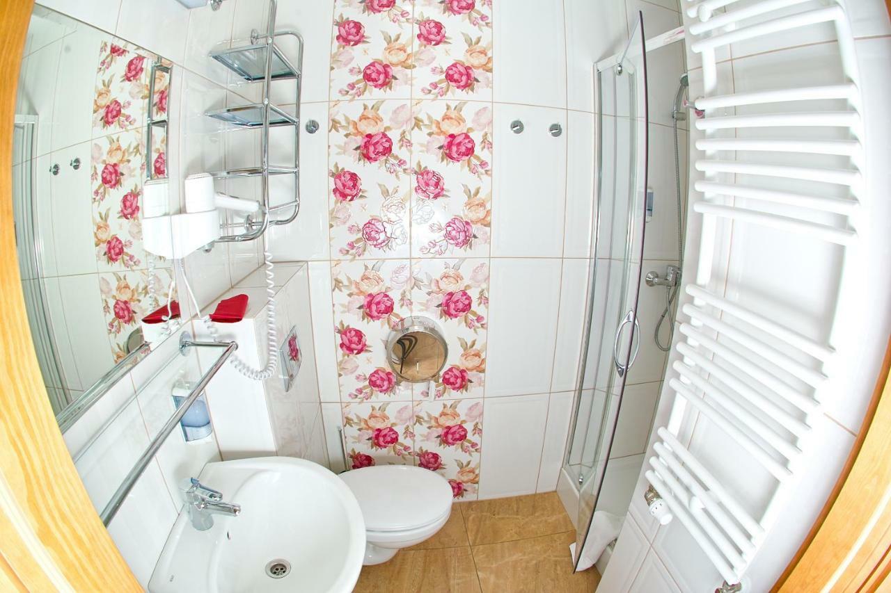 Lesny Osrodek Szkoleniowy W Puszczykowie Puszczykowo Ngoại thất bức ảnh